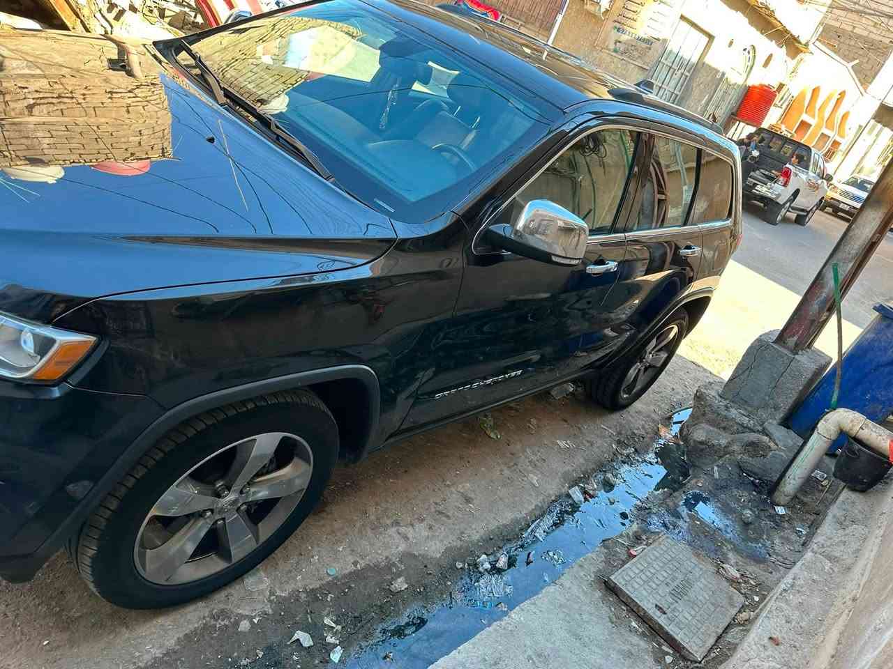 يالله سلام عليكم جيب اريدو للبيع سياره فول موصفات وحيل جديده تخم تاير جديد حداديه امامي خلفي جديد سياره مابيه اي نقص سياره بصره بسمي سياره موديل 2015 طابه من امريكا معلايه 16حادثه موجوده بل صوره مكان السياره بصره وباقي تفاصيل تصل على هاذ الرقم*********** متواجد بس واساب
