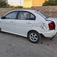 اكسنت • ٢٠١١ • حادث خفيف