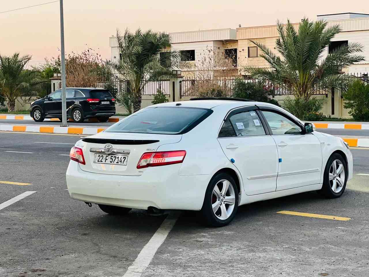 بيع فقط بدون قسط وبدون وعده 
ً
ً
ً
ً
سلام عليكم كامري 2010 خليجي GLX
بسعر مناسب 112$ وبي مجال قليل 

كامري موديل 2010 خليجي فول مواصفات GLX

لون ابيض صدفي ❤️

كير اوتوماتيك❤️

محرك 4 سلندر2400 المرغوب ✈️
تخم تاير جديد 
ويل كروم جديد 5

موصفات : ✔️
شاشه وكامره 

سقف سلايت 

تحكمات ستيرن اتجاهين 

تحديد سرعة

تحكمات كشن السايق كهربائي

اربع جام كهرباء

 انارة دوسات بلادي +اناره داخليه 4

بردة خلفية كهرباء

تحكم عدسات الايتات

بجم زينون شمسي شرط نهار كدامك

تبريد مركزي ثلج قطعتين 

تحكمات المري+أشاير

حساسات خلفية
محرك وكير مامفتوحات شرط 
لاصرف لاصوت ولا بهار 

حالة السيارة نضيفة جددآ جاهزة من كلشي 

كلشيء شغال بشرط ومابيها اي مصروف

السيارة رقم اربيل  شرط تحويل ثاني يوم السياره باسمنا  سنويه لل2030
السياره كفاله عامه من الصبغ والتبديل والبارد 
عنوان السيارة صلاح الدين تكريت 

الرقم ***********
