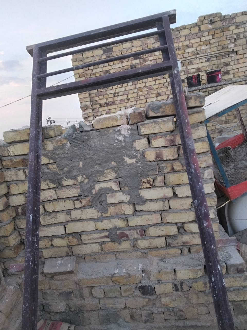 باب حديد تسكام الجرجوبة شليمان
للبيع ٨٠ قفل   طول ٣م

***********
