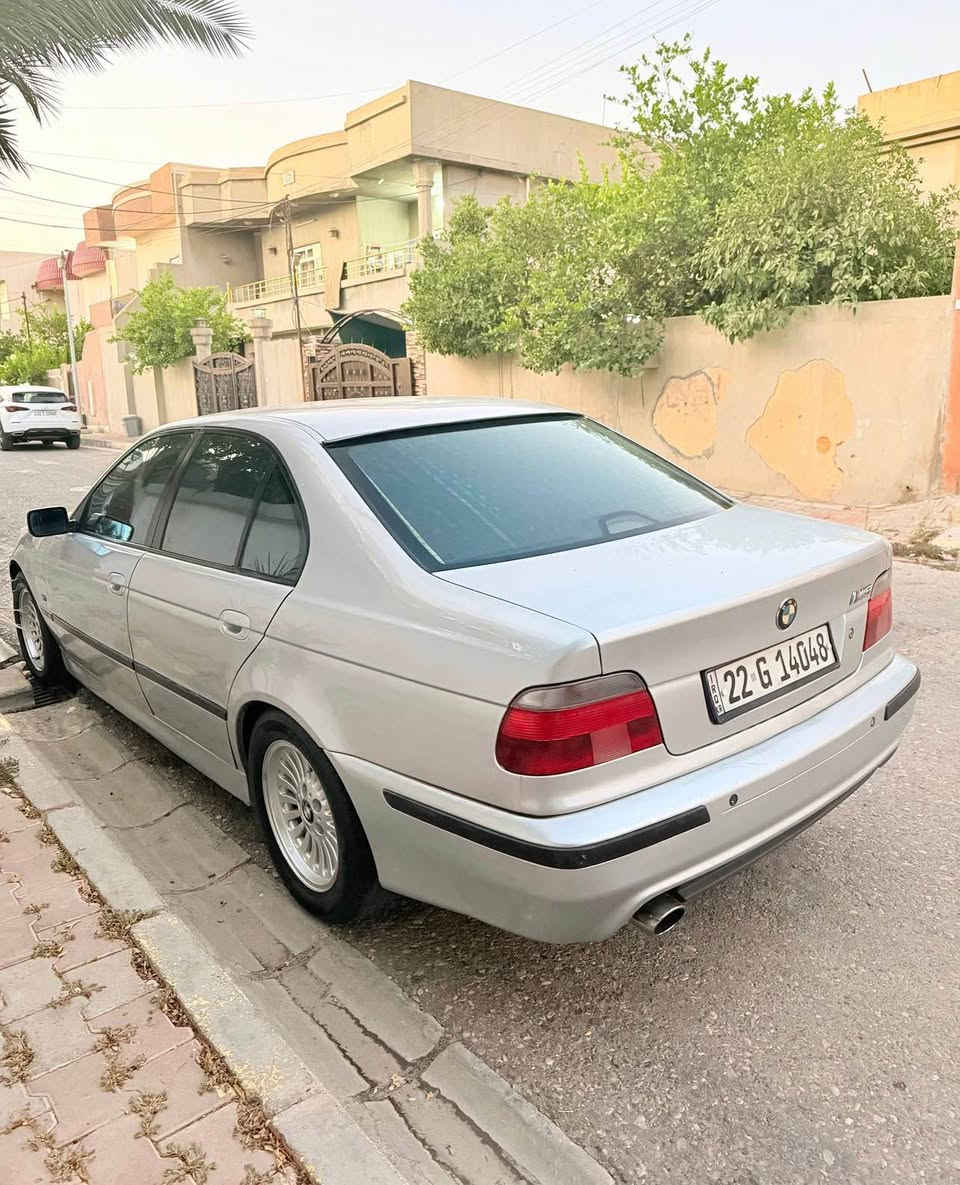 بي ام ٥٢٨i • ٢٠٠٠ • محرك وكير شرط