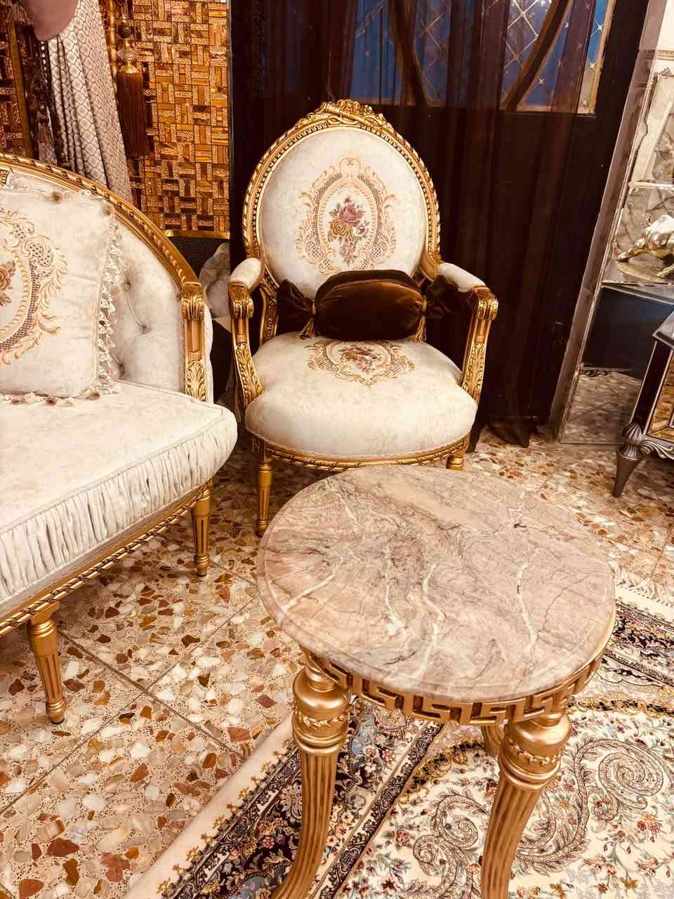 نص تخم زان مصري جديد غير مستخدم مع زوج طبلات مرمر ***********

