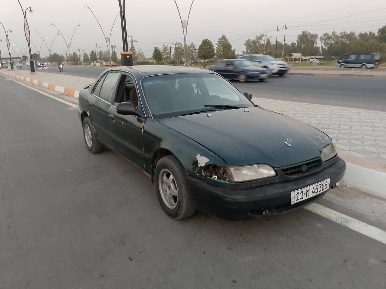 سوناتا 2
كير اوتو نضيف
مكينة بيها خيط ضعيف
رقم بغداد دولي الجديد سنوية لل 29
كشر شوفة عينكم يرادلها حزام 
تخم تاير نضيف 
داخل بلادي ارضية جلد
منضومة بانزين جديدة 
السيارة مال تمشية حال خير من الله جاهزة 
سعرها 28 وبيها مجال سعر النترا 
مكاني ديالى الخالص 
***********
