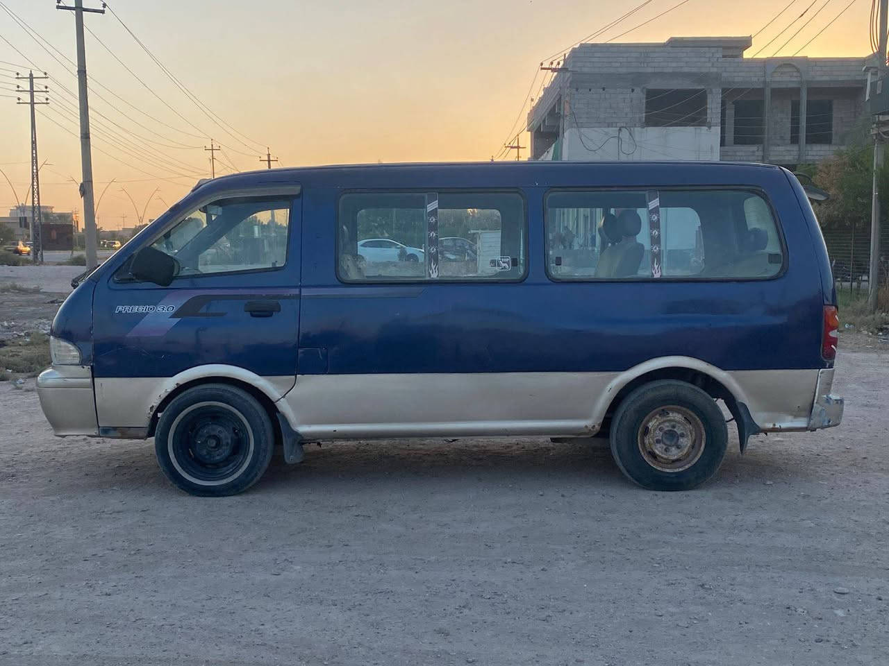 السلام عليكم بريجو 1996 للبيع رقم انكليزي  بأسمي السعر 42 ورقة وبيهة مجال 
المكان ديالى المقدادية 
‏‪***********‬‏
