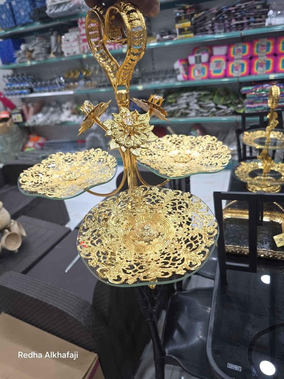 ديكور • رضا الخفاجي • بدون تفاصيل
