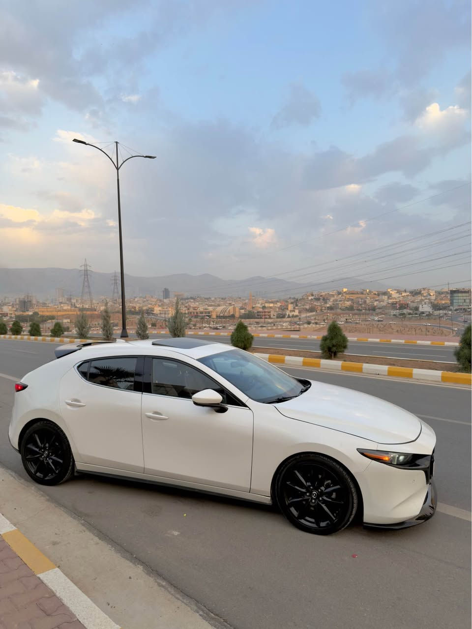 مازدا 3 بريميوم • ٢٠٢٣ • ٢.٥ توربو