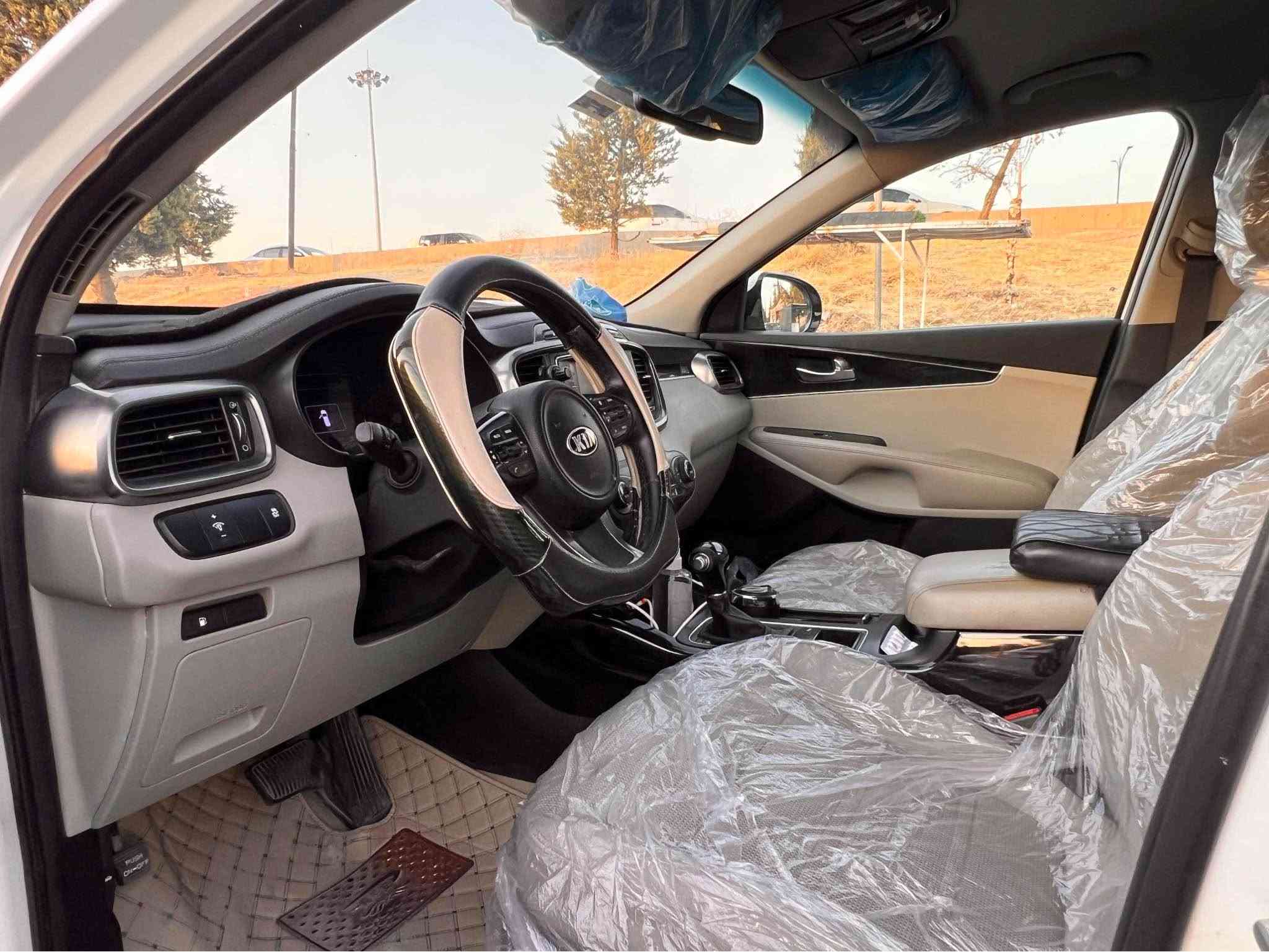 * 🚙 كيا سورينتو 2016

* 📍 113,000 كم

* ⁠محرك 2.4 4 سلندر 

* 🎨 لون أبيض

* ⭐ فل مواصفات عدى الفتحة

* 🛠️ مكفولة من الصبغ والحادث

* 📄 السيارة باسمي 

* 🔢 سنوية والرقم جديد، سارية إلى 2030

للاستفسار. *********** السليمانية, العراق
