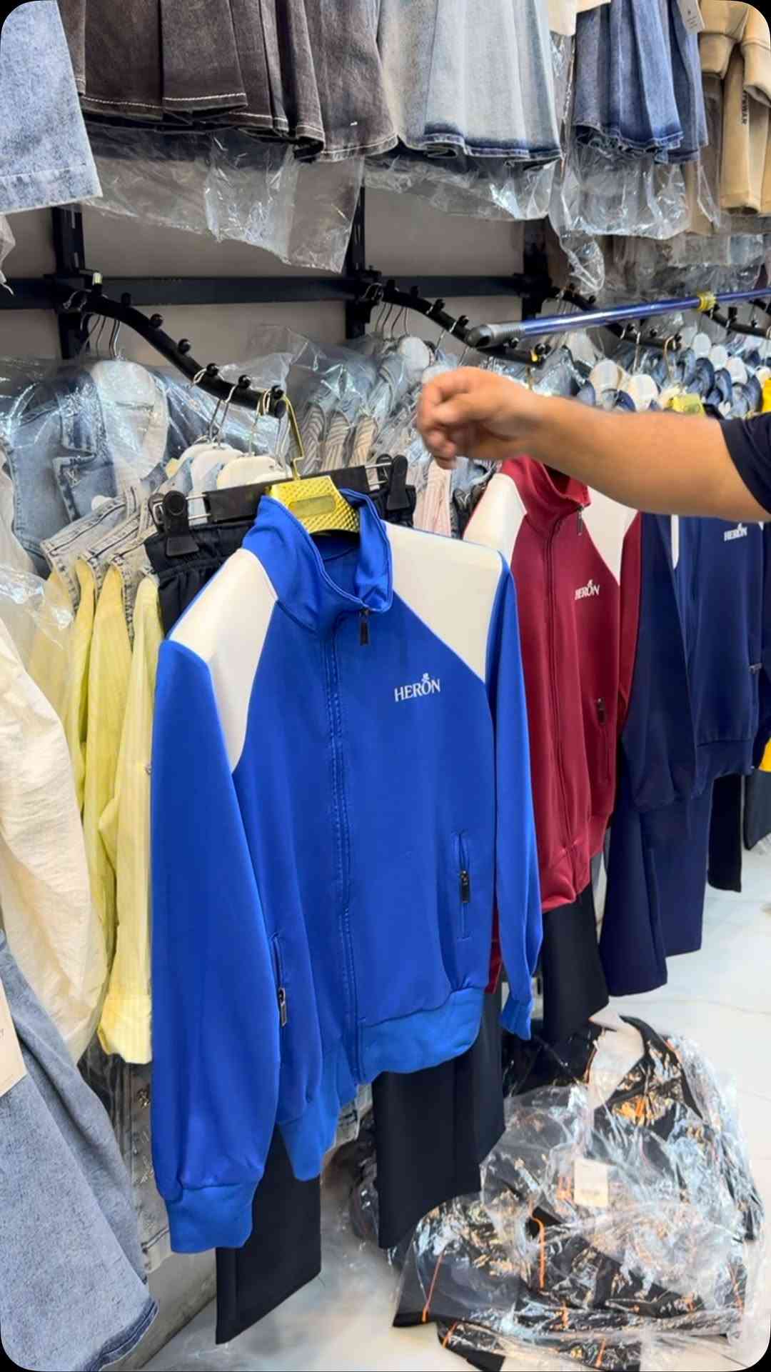 ملابس أطفال