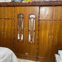 غرفة نوم • ٥ قطع • رفوف زجاج