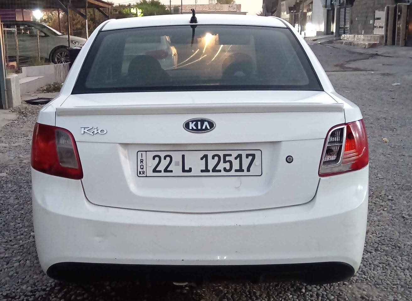 مكلف بالنشر 
🚗 كيا ريو.     2011 
- اللون: أبيض
- 4 تكوات
- محرك.      16 
- جامات كهرباء
- قفل مركزي
- مرايا كهرباء
- كربون بانزين  مامسجلة
    بدون ضرر. بدون صبغ 
    السيارة نظيفة وجاهزة
     مال بيت 
- سعرها $.  91.       ورقه  بيها مجال كلش بصيط خابر وتدلل
مكان السيارة موصل حي التأميم قرب محطة التأميم
***********      كورك
***********      اسيا     واتساب أربيل, العراق
