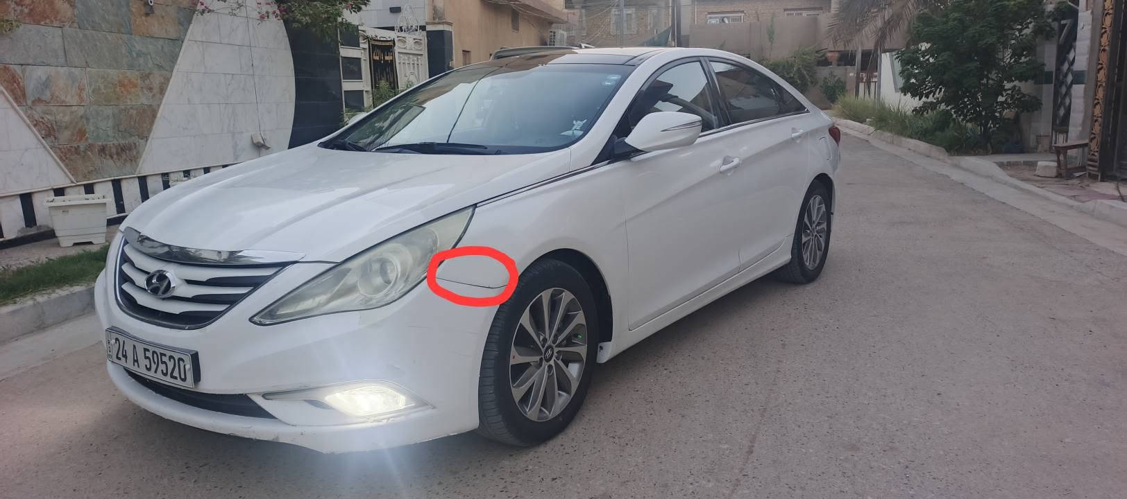 السلام عليكم
سوناتا ١٣ شكل ١٤ خليجي كفالة من الصبغ حتى الدعاميات بيها بارد شي قليل
رقم دهوك باسمي سنويه وهزة جديدة 
١٣٠ مجال قليل مكاني بالحله 
***********
