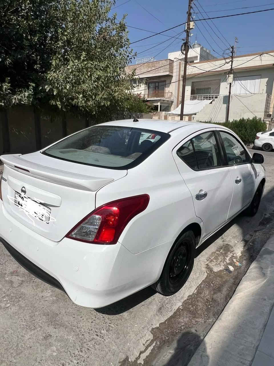 نيسان لاكشيمباي موديل (٢٠٢٠)بي سبوغة سي جيگاي ساردةكوتة (***********)  بي زوري رةقةم سةنةوي نوية جوارتاي نوية تبريد مةكينة گير بةشةرت جركةي تيدانية كاميرا و شاشةية أربيل, العراق
