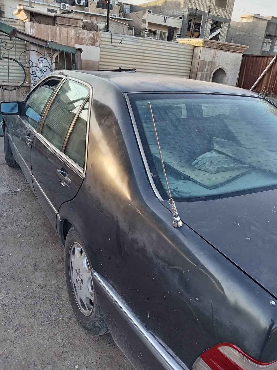 مارسيدس شبح ٩١
بدون ضربه مكفوله من الدواخل

مكينه ٣٢٠ تبريد شاشه كامره سياره بدون نواقص كشرها موضح بالصوره والفديو باسمي  رقم انبار سعرها ٥٠ ورقه بيها مجال رقم الهاتف  ***********
