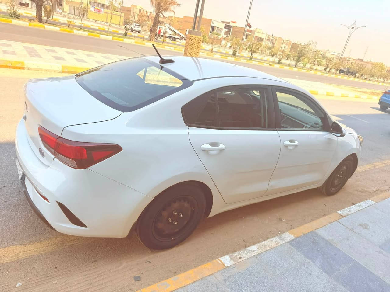 السلام عليكم
كيا ريو 2023 معوقين 
السياره وارد امريكي بيها چاملغ وبنيد 
السياره جاهزه وجديده كير مكينه تبريد حداديه
مكان السياره الناصريه المركز 
***********
السعر105$
