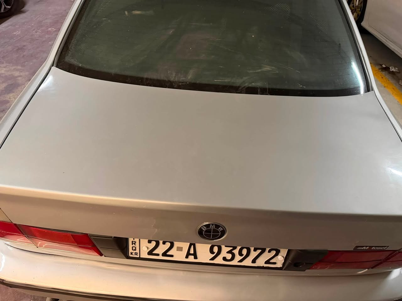 سلام عليكم بي ام ٥٢٥ صبغ عام جماليه موديل ٩٣ كير محرك و تحويل بشرط سعرها ٥٧ و بيها مجال للطيبين
