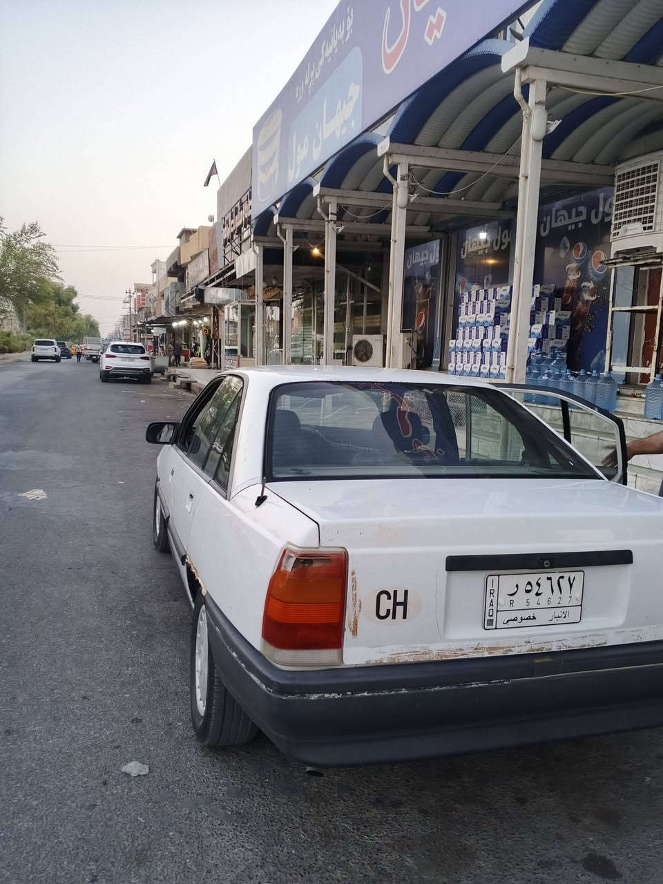 اوميكا للبيع
موديل 89
سنويه صار شهر ساقطه 
دفتر بانزين 
مشروع وطني 
محرك كير جديد 
صدر جديد 
تايرات جديد 
شرط تحويل 
سعر 26بيها مجال 

***********
