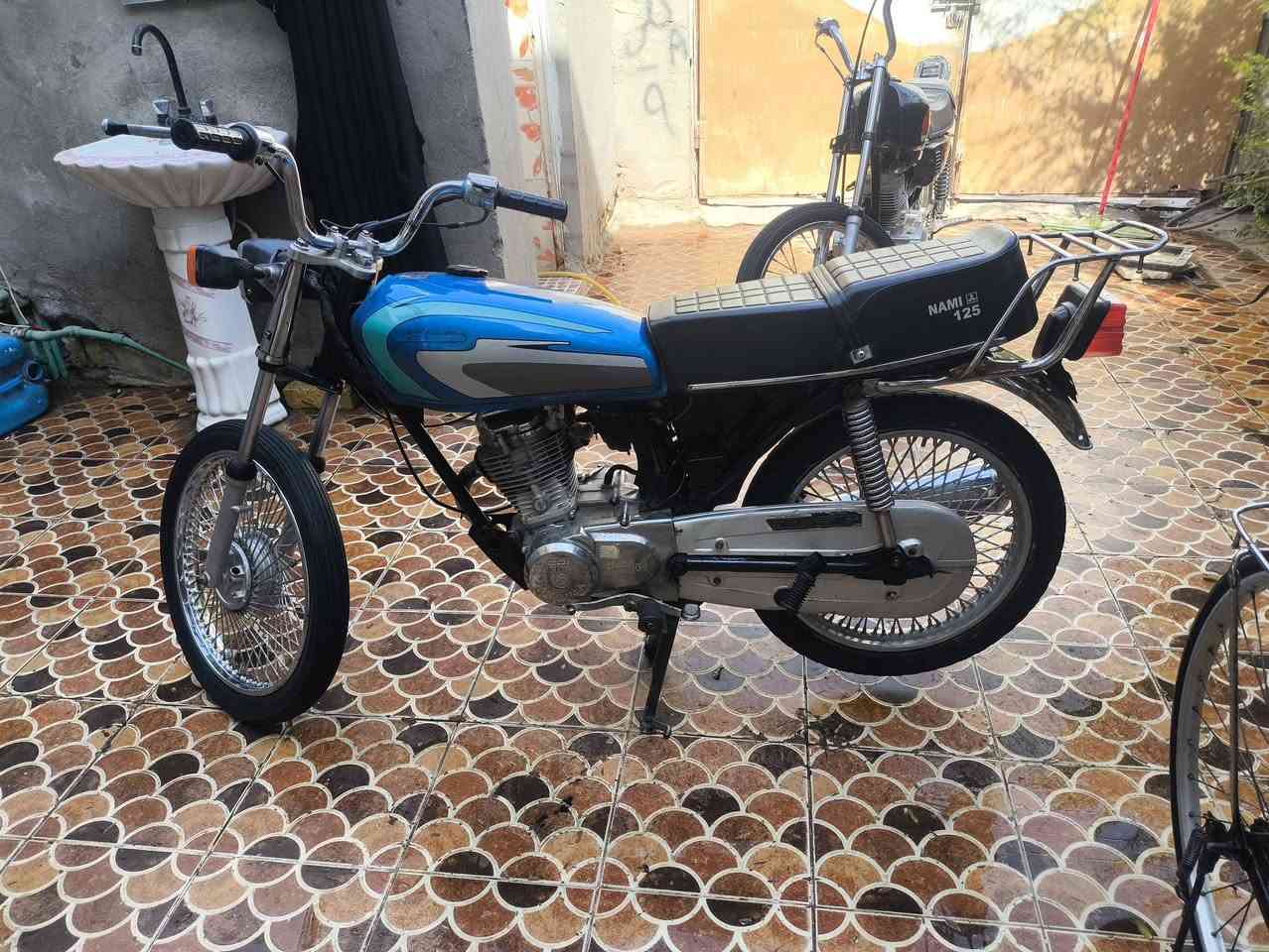 اوراق ستنساخ ب 300 وبيها مجال مكاني رفاعي ***********
