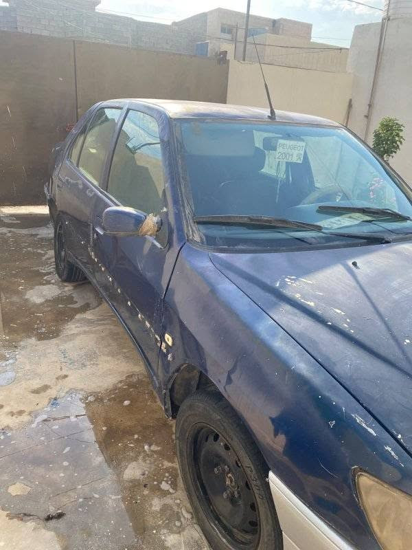 بيجو 306 للبيع شرط تحويل
سنويه لل 2027
رقم سليمانيه 
2001 
كير محرك شرط 
غرامات صفر
تبريد شغال. كامل
سياره تحتاج ترتيب فقط
***********
