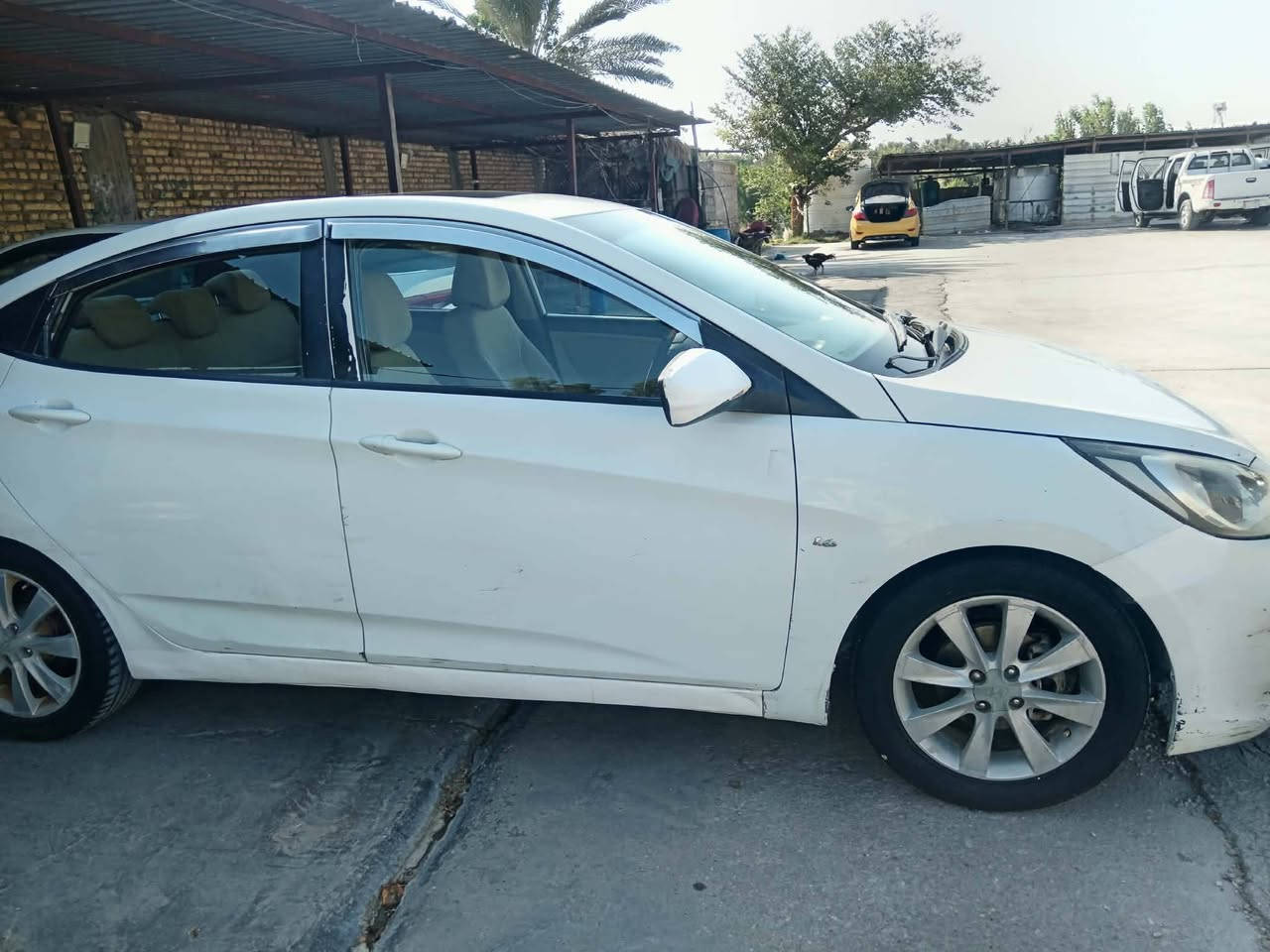 السلام عليكم اكنست خليجي ال بيع رقم بغداد مديل 14 بيه جملغ صبغ 
سياره جهازه كير مكينه 1600 عل شرط 

تبريد ثلج 🥶
مكان السماوه سعر 85 بيه مجال 

ستفسار ***********

