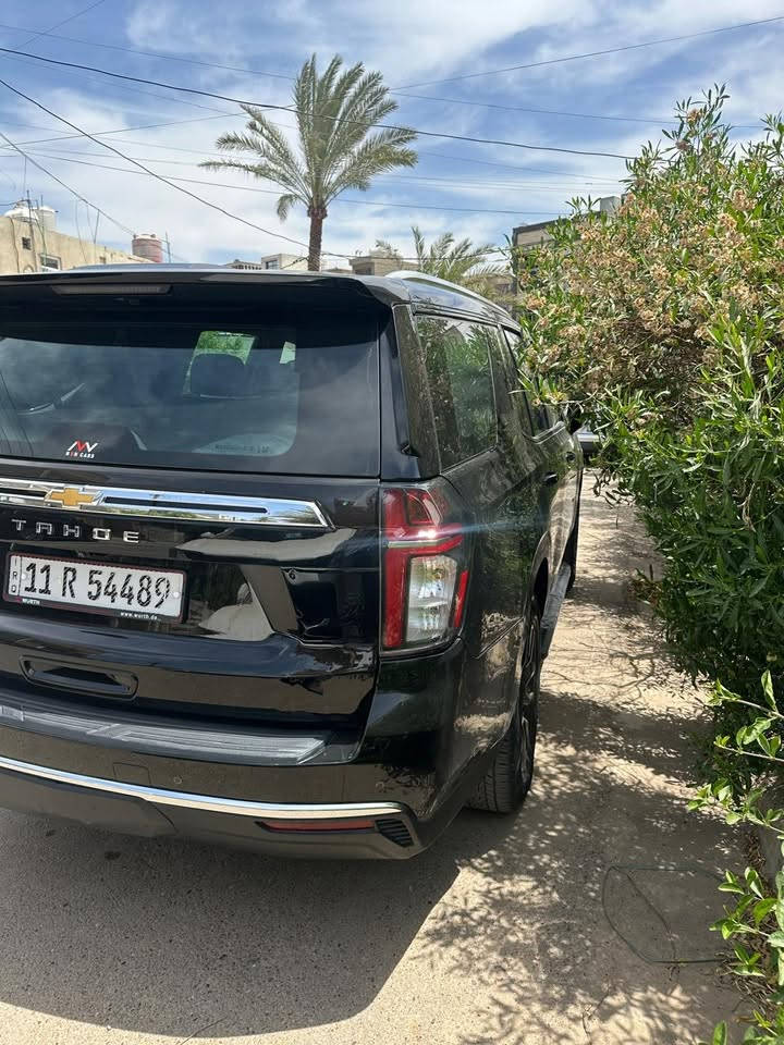 السلام عليكم 
تاهو LT2 خليجي وكالة المنصور رقم بغداد بأسمي فول مواصفات موديل 2023 ماشية ( 58 ) الف كيلو مغلفة ( bbf )
المواصفات
. فتحة سقف بونراما
. بصمه تشغيل + اربع ابواب
. صندوق كهرباء + قدم
. تشغيل عن بعد
. شاشة عداد دجيتال
. ثلاث شاشات
. شاحن موبايل لاسلكي
. ثلاجة
. مري شفط
. تحكم سترين جهتين
. حساس امامية + خلفية
. رادارت امامية + خلفية 360 درجة
. خمس كامرات 360 درجة
. داتا شو تنبيه
. تحديد مسار
. قيادة ذاتية
. نقطة عمياء
. اوتو هولد ايقاف وتشغيل تلقائي
. كشنات اماية كهرباء
. كشنات جلد تدفئة
. كشنات خلفي تدفئة + كهرباء
. كشن هزاز
. ذاكرة خزن ميموري
. فور ويل 4*4
. وضعيات قيادة (جبلي- رياضي- عادي- سحب )
. سستم صوت سماعات Bose 
السعر المطلوب 42 $ وبيها مجال 
مكان السيارة بغداد حي الجامعة
اي استفسار ***********مكلف بل نشر
