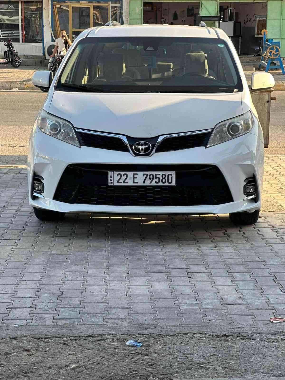 سينا 2019 للبيع 
رقم اربيل بأسمي 
ماشيه 150 ميل
بيها 3 قطع جاملغ خلفي وصندوق وجاملغ امامي عكس السايق 
مواصفات LE
مكان السياره الانبار 
***********
السعر 200$

نص مكتوب في الصور:
- BidFax.info