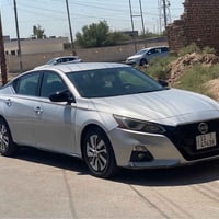 نسيان التيما موديل 2020 ضرر جاملغ وباب سايق وشويه من بنيد   موصفات S  ...