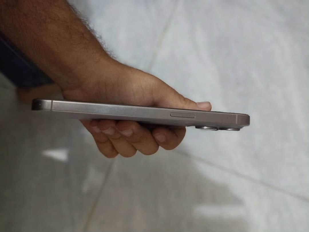 سلام عليكم
ايفون 15 pro max  للبيع 
الجهاز كفاله عامه 
مثل مامبين بلصور 
ذاكره 256 
بطاريه 97 
جهاز خير من الله يخبل 
السعر  مليون و150 وبي مجال 
 هاتف (‭***********‬)
@إشارة@
