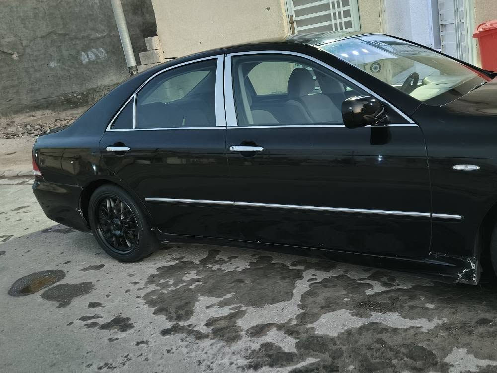 البيع سياره شاهينه ٢٠٠٧ أدوات الون اسود سياره حلوه وجديده مكينه كير جديد حداديه جديد بدي جديد يراد بس دعاميه الخلفيه تعبانه واضحه بل صوره تبريد ثلج ٣ دكم غرفه كلش حلوه دواخل رصاصي السعر ٣٢ وبيه مجال العنوان العماره هاتف *********** بي واتساب عمارة, ميسان
