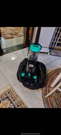 منظفة زوليه • نظيفة • عليها مجال