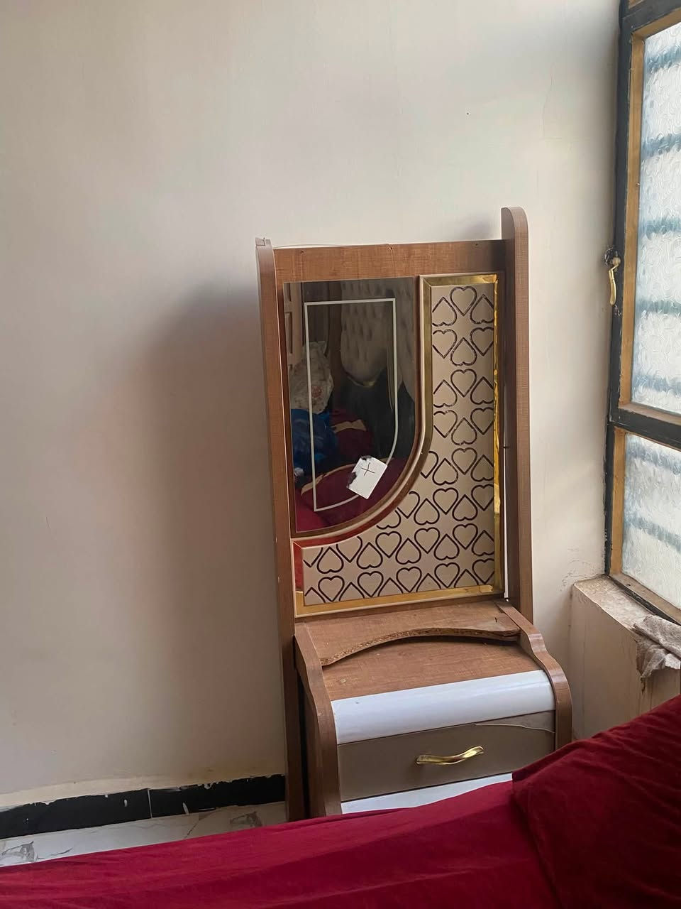 غرفه نوم للبيع
9قطع مثل مموضح بلصوره نضافه 60‎%‎ لان بيها بسامير من الاصفاح مكاني بغداد سعرها 400 وبيها مجال للشراي الغرفه ثكيله وتكمه وضخمه

اتصل ع الرقم ***********

اول مراسله الصفحه
