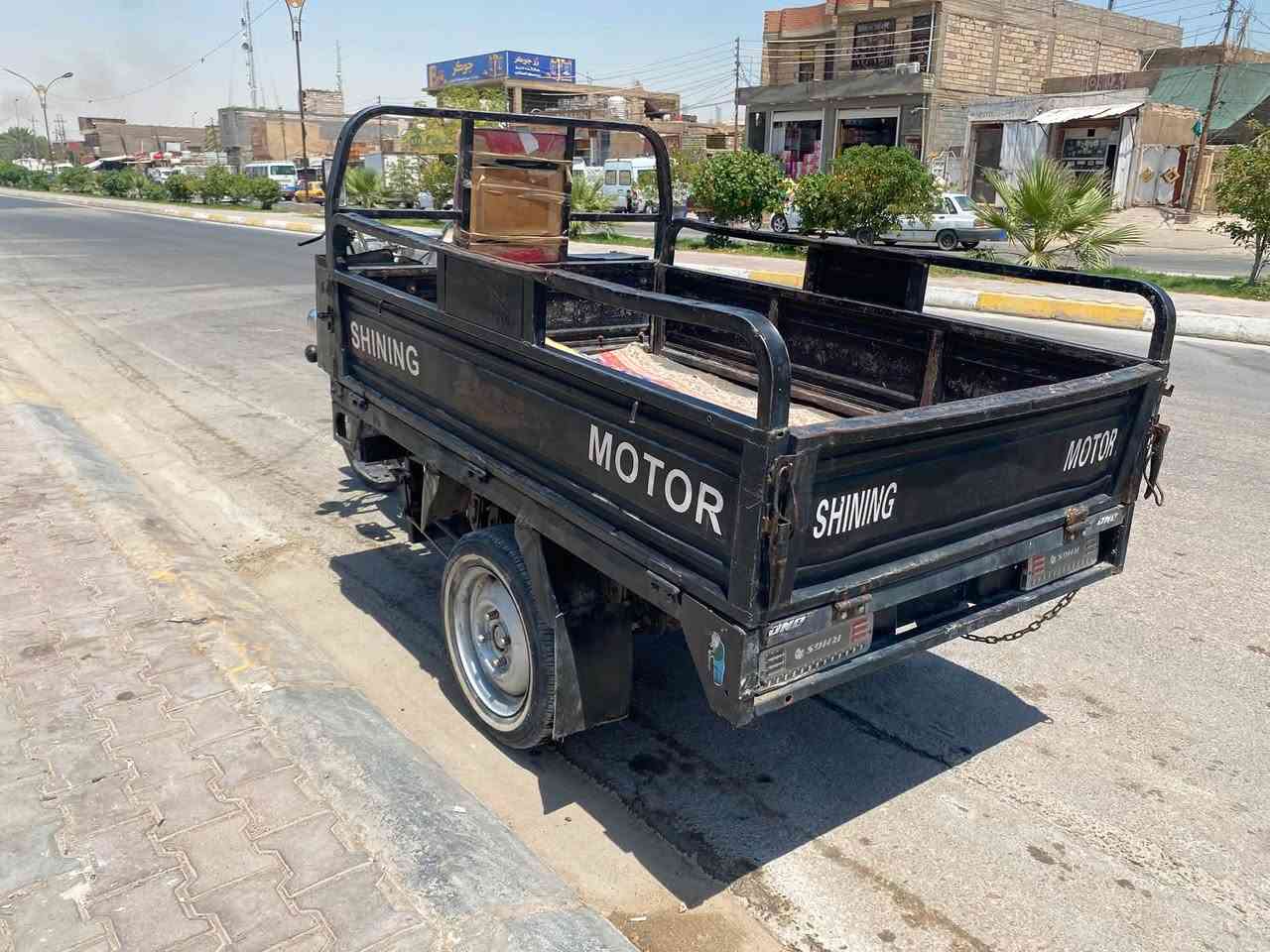 سلام عليكم ستوته البيع موديل ١٩محركً٢٣ستوته نضيفه وجاهزه اوراق اصولي بسمي مكاني كربلاء الاستفسار اتصل بل رقم ***********
