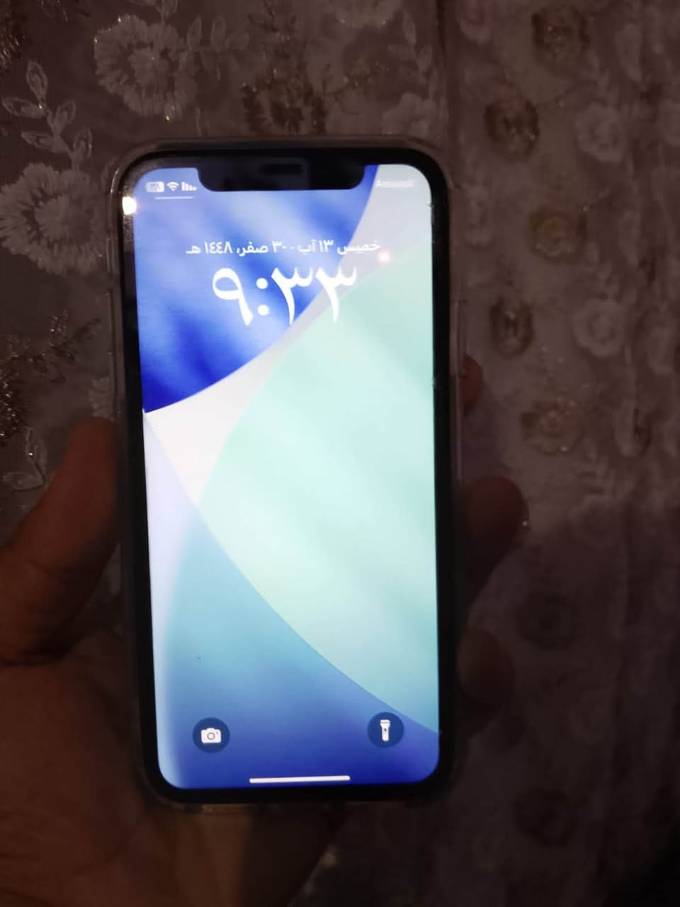 آيفون XR • ١٢٨ • بطارية ٧٩