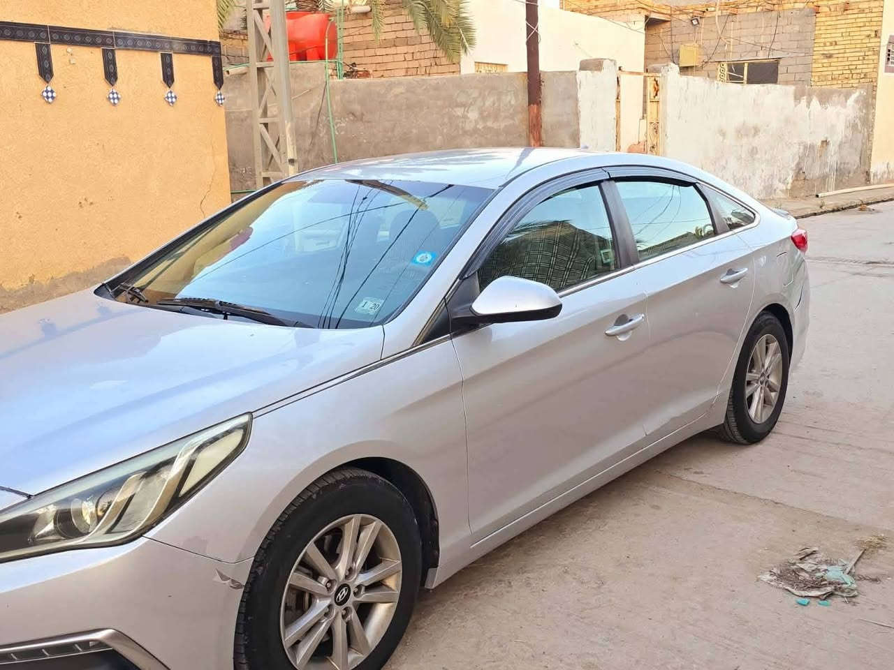 يا الله السلام عليكم وين اللي دور نظيف سياره نظيفه وحيل حلوه سوناته 2015واردامركي ابل واحد  نجف مكينه جديده حداديه جديده كهربايات كله شغال تخم تاير سنويه مجدده تبريد ثلج سعر 108بسمي الديوانية قضاء غماس
***********
