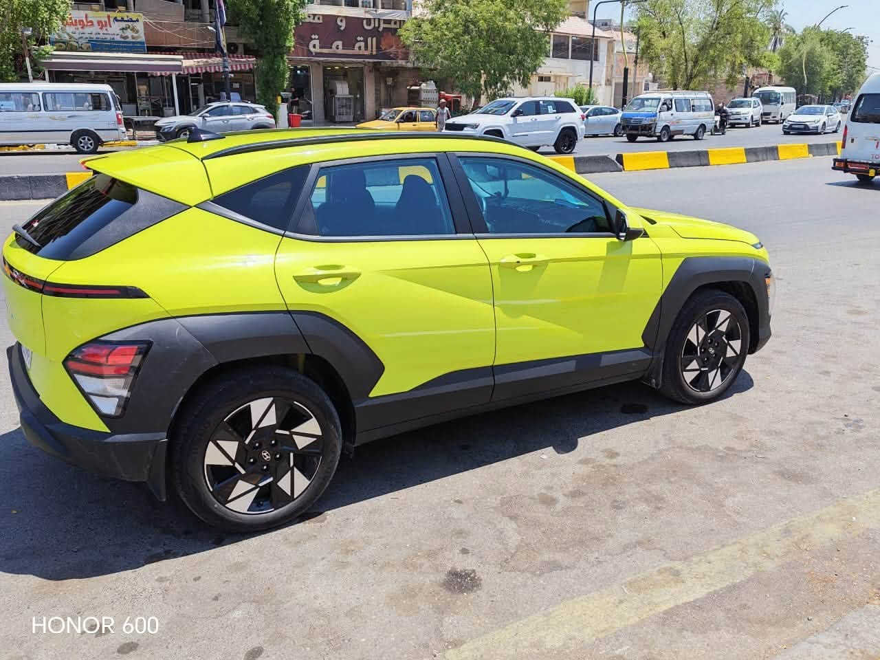 السلام عليكم كروبنا الغالي
عندي سيارة هونداي كونا 2025 وارد امريكي 
اللون اخضر مميز 
والرقم مميز 
ويل كبير المرغوب 
تبريد خلفي
السيارة ماشية بامريكا 14 الف ميل وهسة 18 الف ميل
بشهر 3 سويتلها بولش ونانو سيراميك وعازل حراري لكل جام السيارة
محرك 2000 دوش 4 سلندر المرغوب 
رقم اربيل
سنوية باسمي وثاني يوم تحويل ملكية
والهزة بعدها ماساقطة 
اني رقمت وسويت هزة 2026 بشهر 2 
والسيارة جدا جدا نظيفة وكل صورها معروضة 
للأستفسار
*********** وبيه واتساب 
السعر : 165 ورقة وبيه مجال
