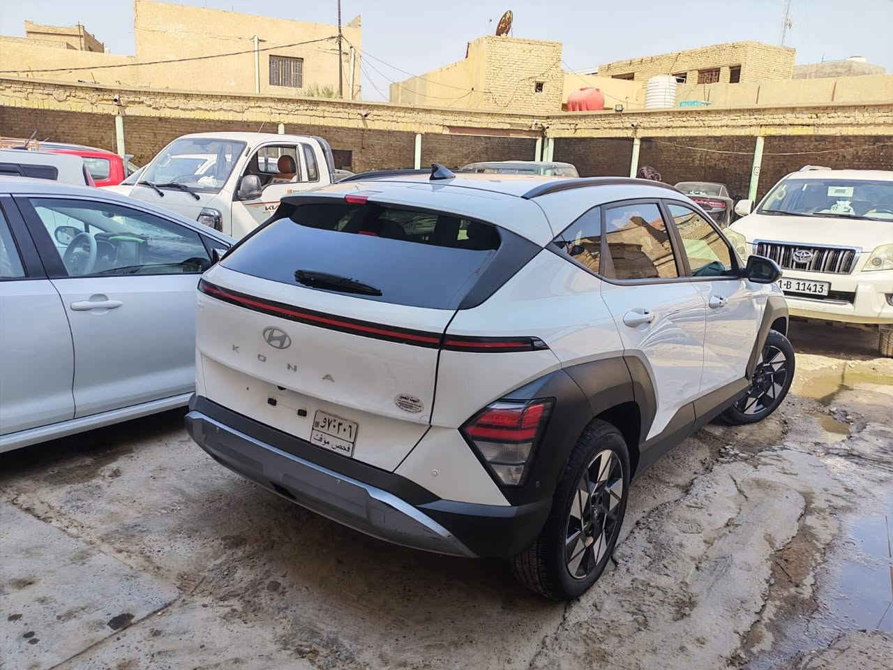 كونا 2025 بدون رقم فحص مؤقت دخول جديد ماشية 5 الف كيلو ضررها قبق صندوك فقط بدون ايرباك صور الحادث بمنشور سياره جديده ونظيفة
مواصفات
بصمه
تشغيل عن بعد
محرك 2000 دوش
رادار أمامي خلفي جانبي
إشارة مري
سايد بريك
شاشه كبيره متصل ديجتال
لد نهاري امامي
لد خلفي
لايت زينون عدسات
تبريد قطعتين

السعر 155 وبيه مجال بسيط جدا
***********
***********
مكاني / بابل 
كونا 2025 بدون رقم فحص مؤقت دخول جديد ماشية 5 الف كيلو ضررها قبق صندوك فقط بدون ايرباك صور الحادث بمنشور سياره جديده ونظيفة

نص مكتوب في الصور:
- 12539788 - 02/18/2026 IAA Holdings, LLC