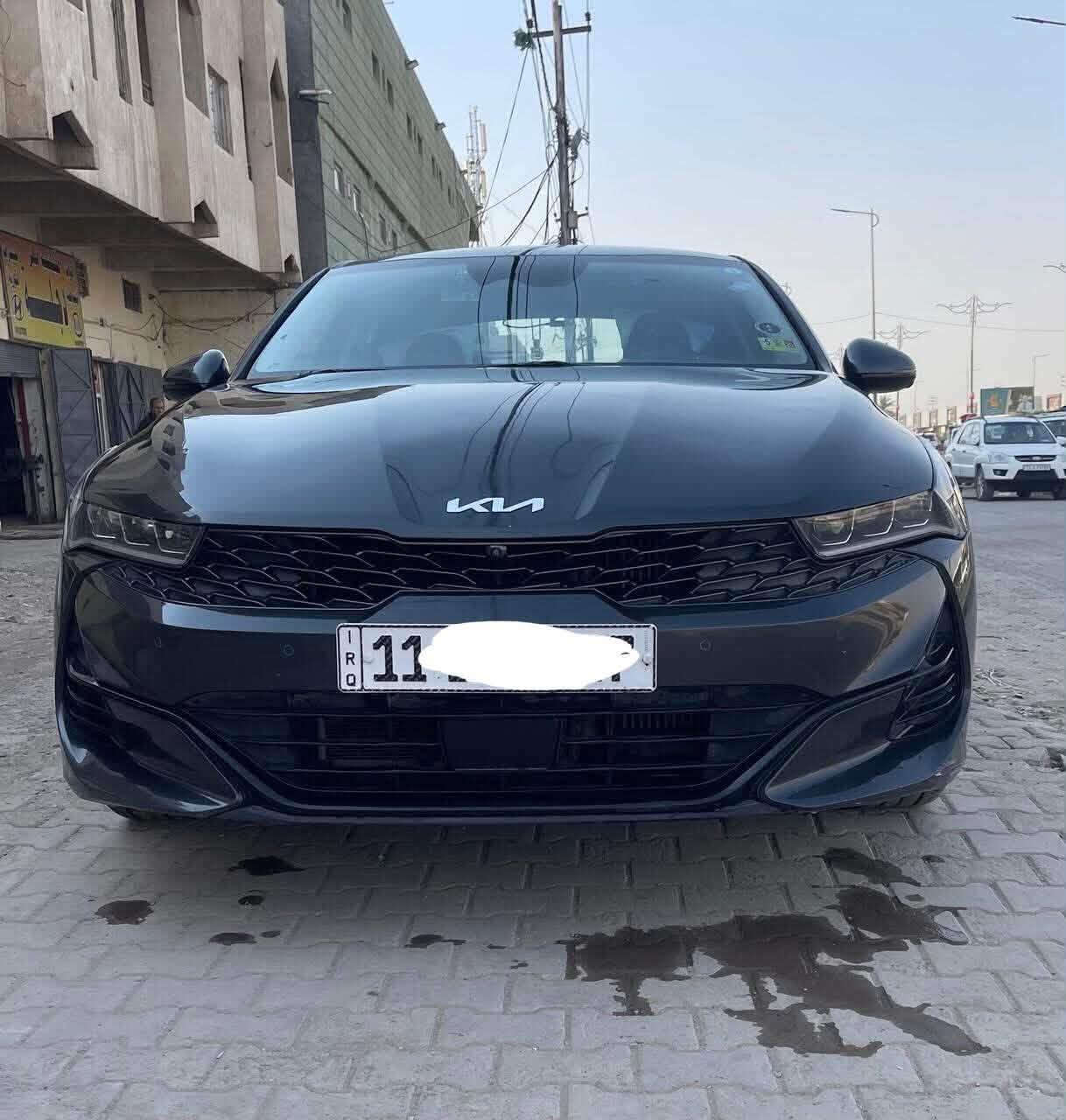 للبيع او امراوس حسب القناعة
كيا k5 موديل 2023 جي تي لاين 
وارد كوري 🇰🇷🇰🇷
الضرر : جنطة السيارة 
المواصفات : فول مواصفات باستثناء البنوراما  
مثبت سرعة تفاعلي
مرايا شفط
نضام ترحيب
نظام النقط العمياء 
تحكم تلقائي في درجة الحرارة  
تشغيل عن بعد و تحريك السيارة بالريموت
وقوف ذاتي 
سايد بريك كهربائي 
4 وضعيات قيادة
مثبت سرعة
تسخين الستيرن 
تبريد خلفي 
قفل امان للاطفال
جامات اربعة Auto
كشنات جلد و خزن لون اسود 
شاشة كبيرة 🖥️
شاشة تحكم المكيف 🖥️
شاشة عدادات ديجيتال للسائق🖥️
كاميرات 360ْ 📷
‏Auto Park 
حساسات امامية و خلفية
تبريد و تسخين الكشنات 💺
گير ماوس
رادار امامي خلفي 📡
شحن لاسلكي
السعر : 160 ورقة 🔒
مكان السيارة : ديالى بعقوبة 
للتوصل:عصام ضياء
واتساب : ***********
