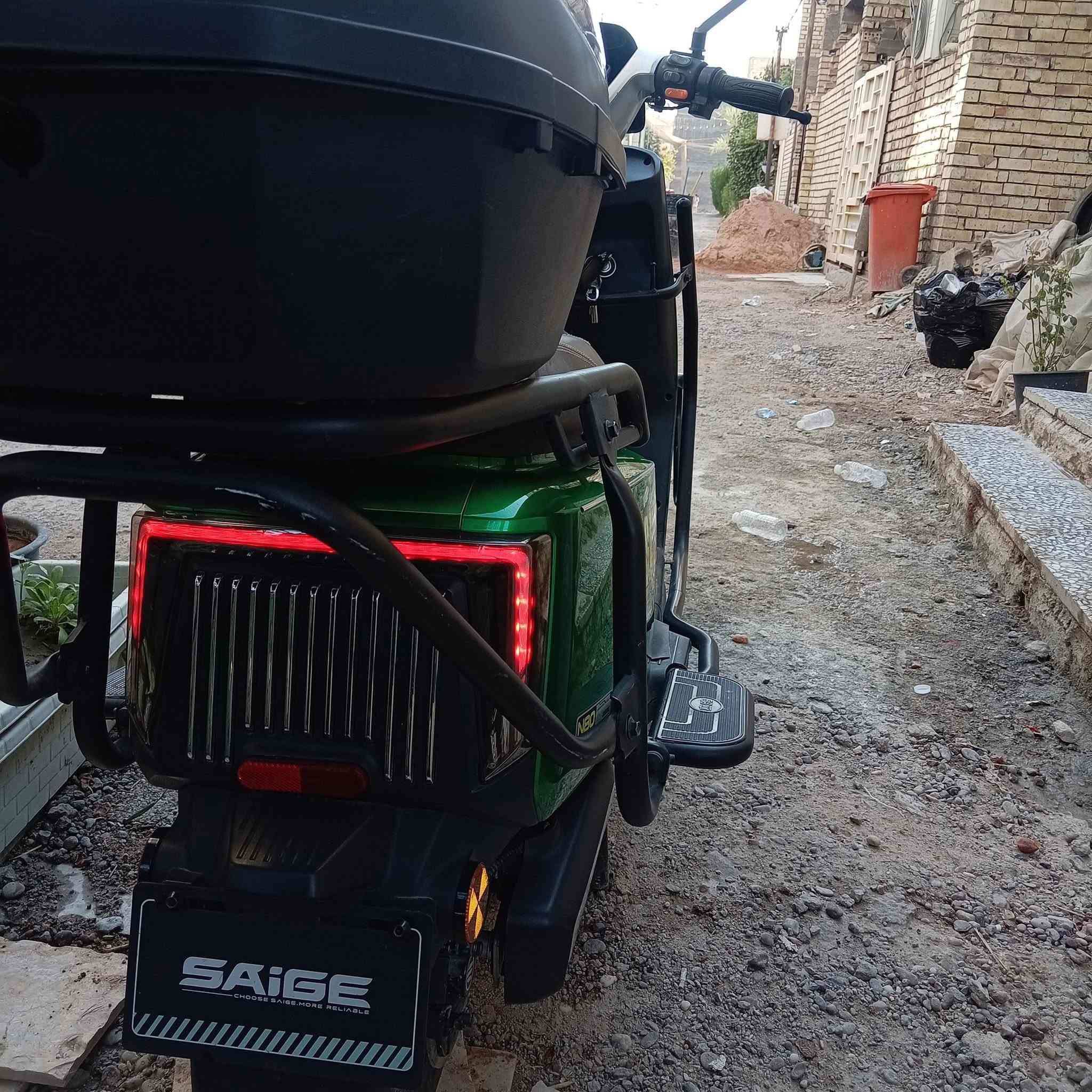 السلام عليكم من رخصة الادمن دراجة شحن SAIGE بلون مميز 🌿 الدراجة بعده وكالة جديده أي نقص مابيه يعني وكالة بمعنى الكلمة بلعافية عل ياخذه الدراجة بطاريات خير من الله عقل وملف شركة بلادي ملف 2000 لايت عالي ناصي لدات اشاير لدات دواسات خلفية بك لايت سحب مميز نشرة جوه الدوسه مسطرة سعرها 900 مكان الدراجة بغداد كريعات الاستفسار *********** مو دائما متواجد واتساب
