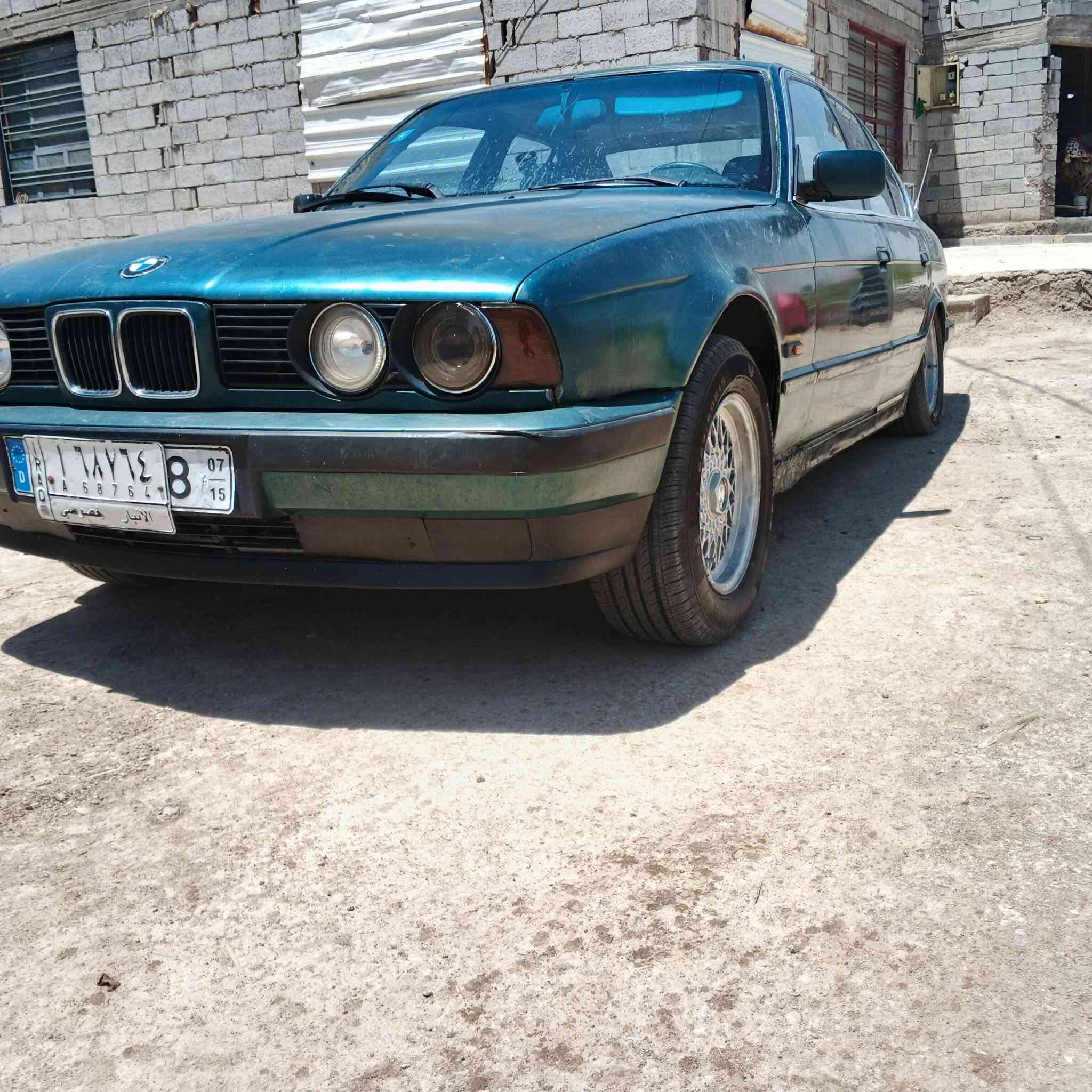 سلام عليكم لبيع فقط
مكينه قبل شهر شاده 
مكينه مسكر 
تخم تاير 
سنويه بسمي لل 28 
للاستفسار ***********متواجد عل فيس

