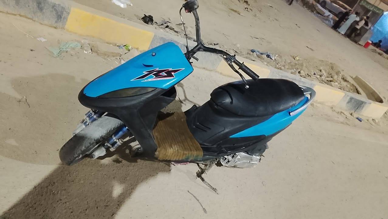 ماكس عدلة • معدل • سلف