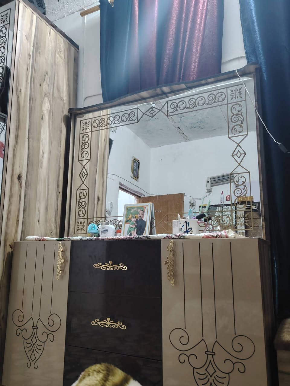 غرفة نوم نوع تركي قوي بعدهة جديدة سعرها 850قفل ***********
