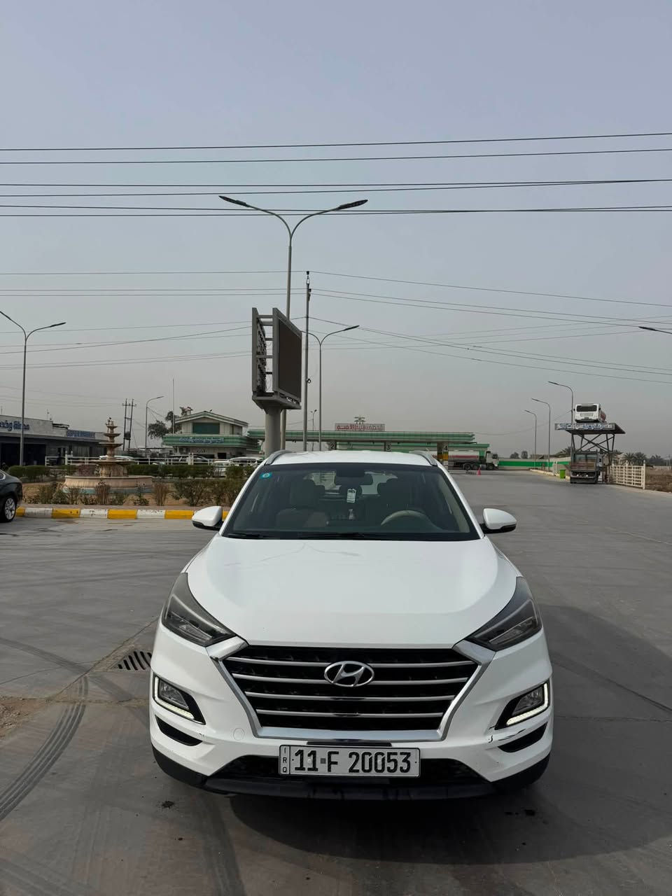 السلام عليكم
للبيع هيونداي توسان 2019 خليجي 🚘

▪️ موديل: 2019
▪️ وارد خليجي
▪️ مكفولة
▪️ الممشى: 125,000 كم
▪️ السيارة بحالة جيدة
▪️ يوجد بارد بسيط عله كد شبر بالجاملغ الخلفي

📍 الموقع: واسط / الصويرة
السعر / 175$

📞 للاستفسار:
***********
