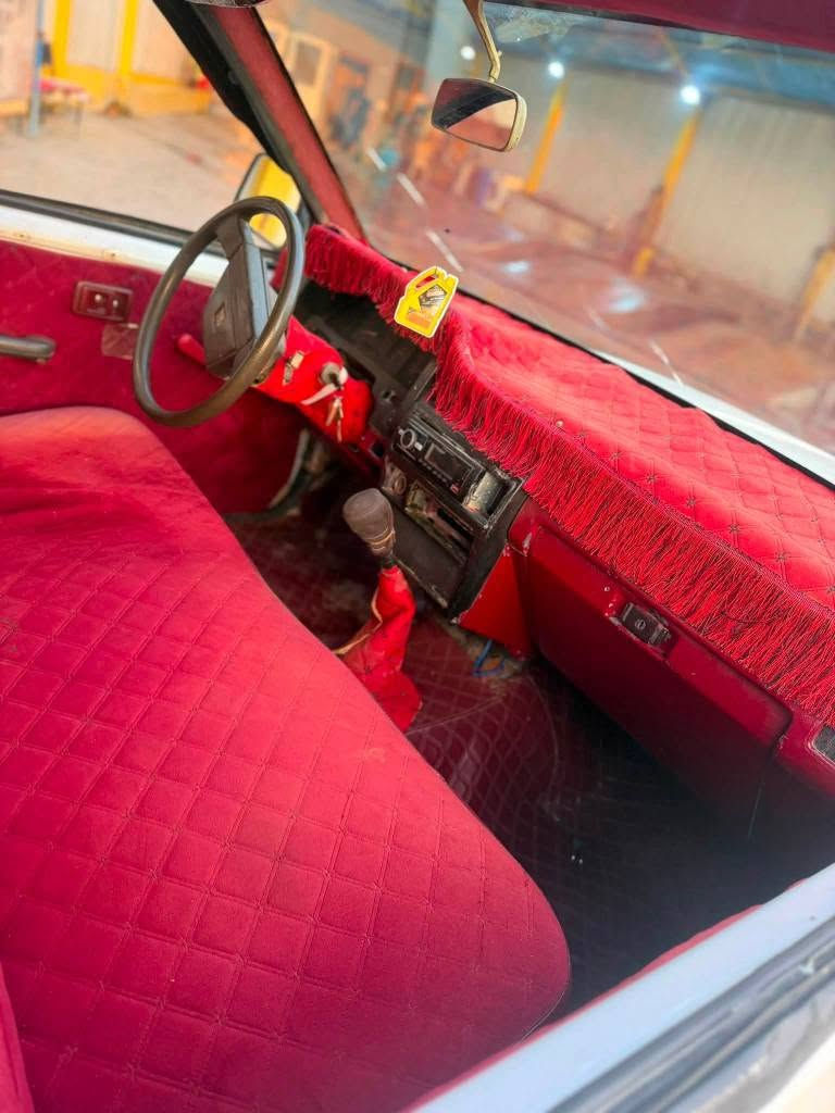 پیکە ب نیسان گێرو مە کینە و تە قە و ڕە قە و کارە بایات بە شە رت حام بۆیاغە بۆ جوانی
شوێن هە ولێر کە س نە زان
*********** أربيل, العراق
