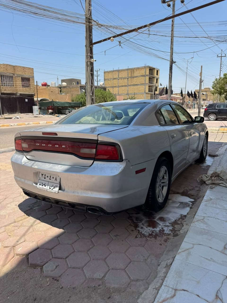 دوج جارجر سياره جاهزه للخير متومه اربيل طبق الاصل سياره جاهز مكينه كير تبريد ثلج حداديه طخم تاير لديه كزازه مكاني ناصريه مركز انا مكلف بل نشر رجان لا تراسلني ولا شي راح اخلي رقم صاحبه *********** سياره سعره 40 بيهةمجال بصيط وبخدمتكم الله شاهد عدنه ضرف ونريد نبيع لا اكثر ولا اقل
