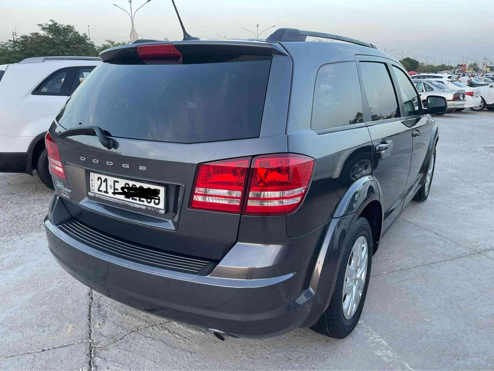 دودج جيرني • ٧ راكب • ٥٩٠٠٠ ميل