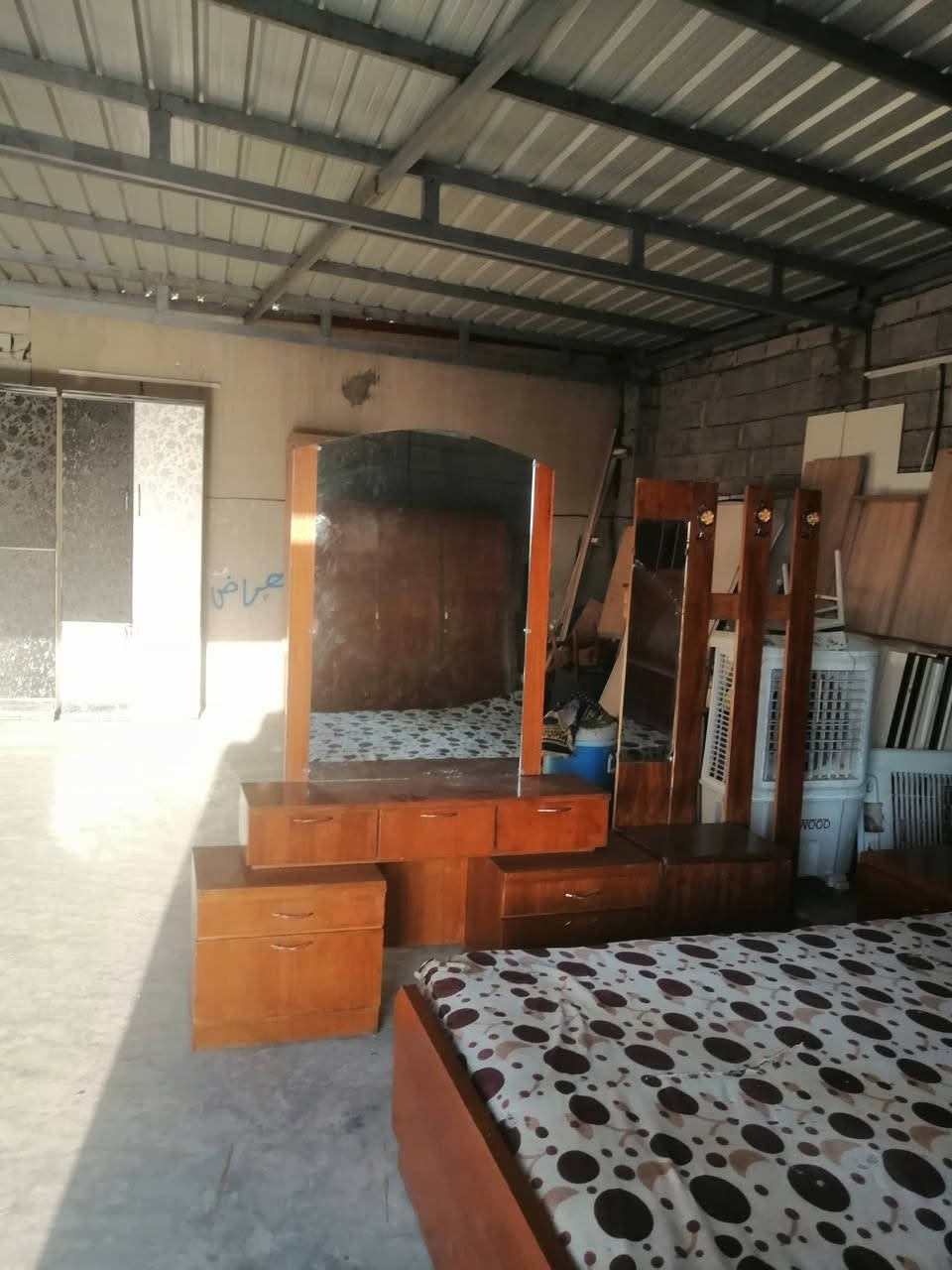 غرفه صاج نظيفه للبيع سعر 275 اتصال ***********
