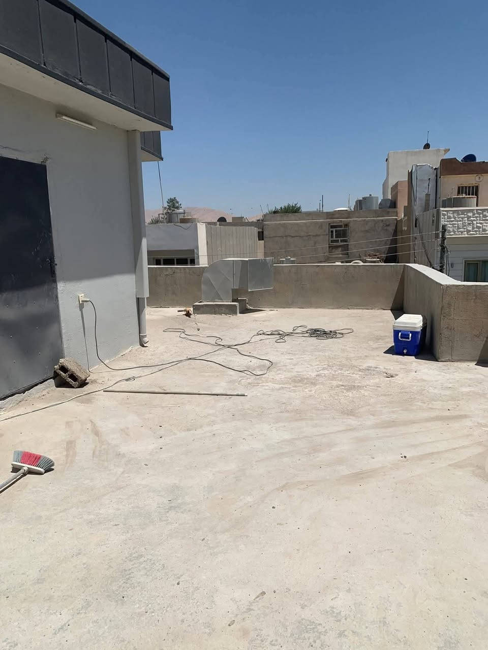 اسطح قديمة • طلاء اكريليك • عازل مائي
