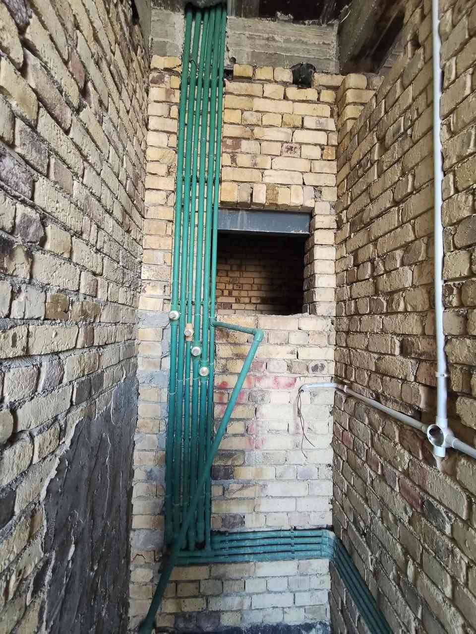 قال تعالى: ﴿وَقُلِ اعْمَلُوا فَسَيَرَى اللَّهُ عَمَلَكُمْ وَرَسُولُهُ وَالْمُؤْمِنُونَ﴾ [سورة التوبة: 105]

 تأسيس شبكة مياه ومجاري وفق أعلى المعايير.

"السباكة ليست مجرد توصيل أنابيب، بل هي أمان لمنزلك لسنوات قادمة بدون تسريبات أو مشاكل مخفية. 🛠️✨

تم بحمد الله الانتهاء من تأسيس شبكة المياه والصرف الصحي لـ [منزل الاخ احمد الحمزاوي في قضاء السدير/الديوانية]
✔️ استخدام أفضل المواد المقاومة للضغط والحرارة.
✔️ اختبار الضغط قبل إغلاق الجدران.
✔️ دقة في المواعيد ونظافة تامة بعد الانتهاء.
📞 للاستفسار وحجز الخدمات، التواصل معنا عبر الواتساب أو الاتصال: [***********  -- *********** -- ***********]"
@إشارة 
#تأسيسات_صحية
#فن_السباكة
#صحيات_حديثة
#خلاطات_دفن
#مغاسل_تعليگ_كاونترية_بورسلين
