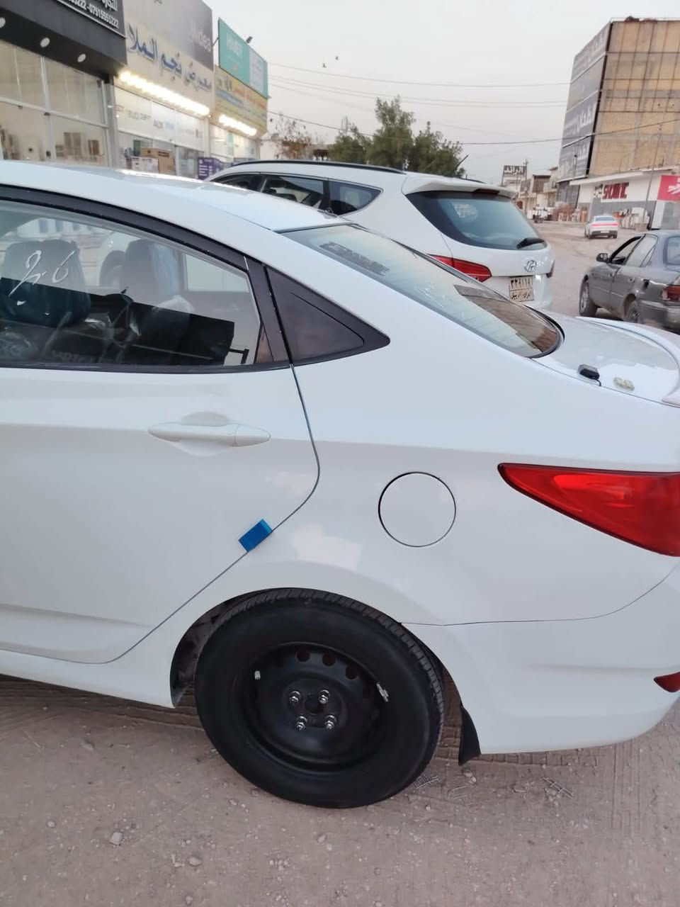 اكسنت خليجي
محرك 1600

2012

رقم نجف بأسمي

جاهزه من جميع النواحي 

تبريد جديد 

محرك جديد 

تخم تاير جديد

حداديه جديده 

بيها صبغ قطعتين

***********
