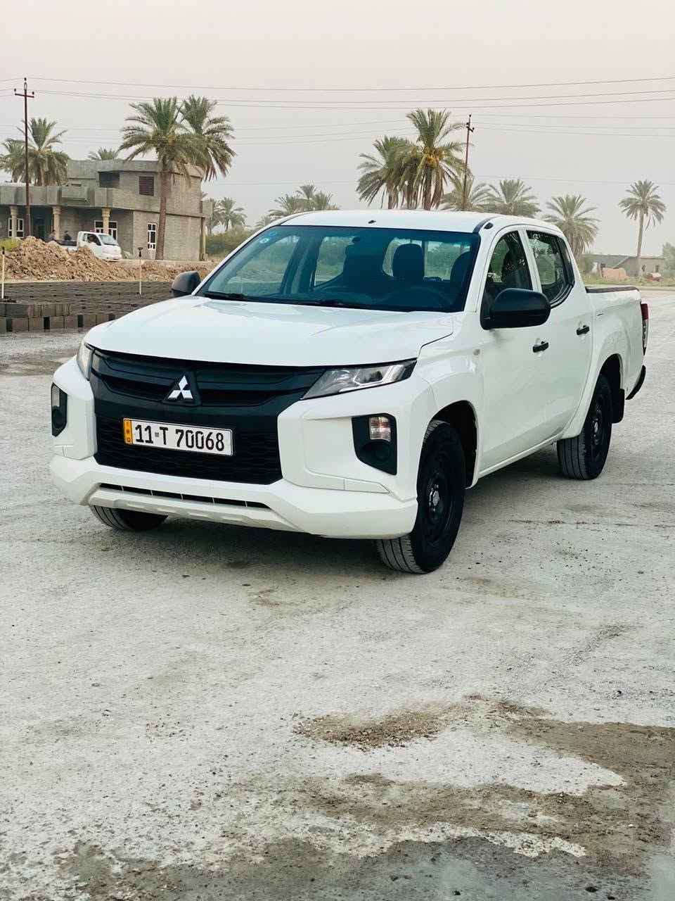 السلام عليكم
سياره مسيوبيشي 2022 للبيع
جام كهرباء رونين
تبريد وتدفئه شغال
رقم بغداد سنويه 31 جديده
هزه جديده تخم تاير
سبير منازل 
غراض الشركة موجود
سيارة جاهزه على اخر حبه
العنوان صلاح الدين بلد
الطلب الاستفسار
***********
السعر 160 بمجال
