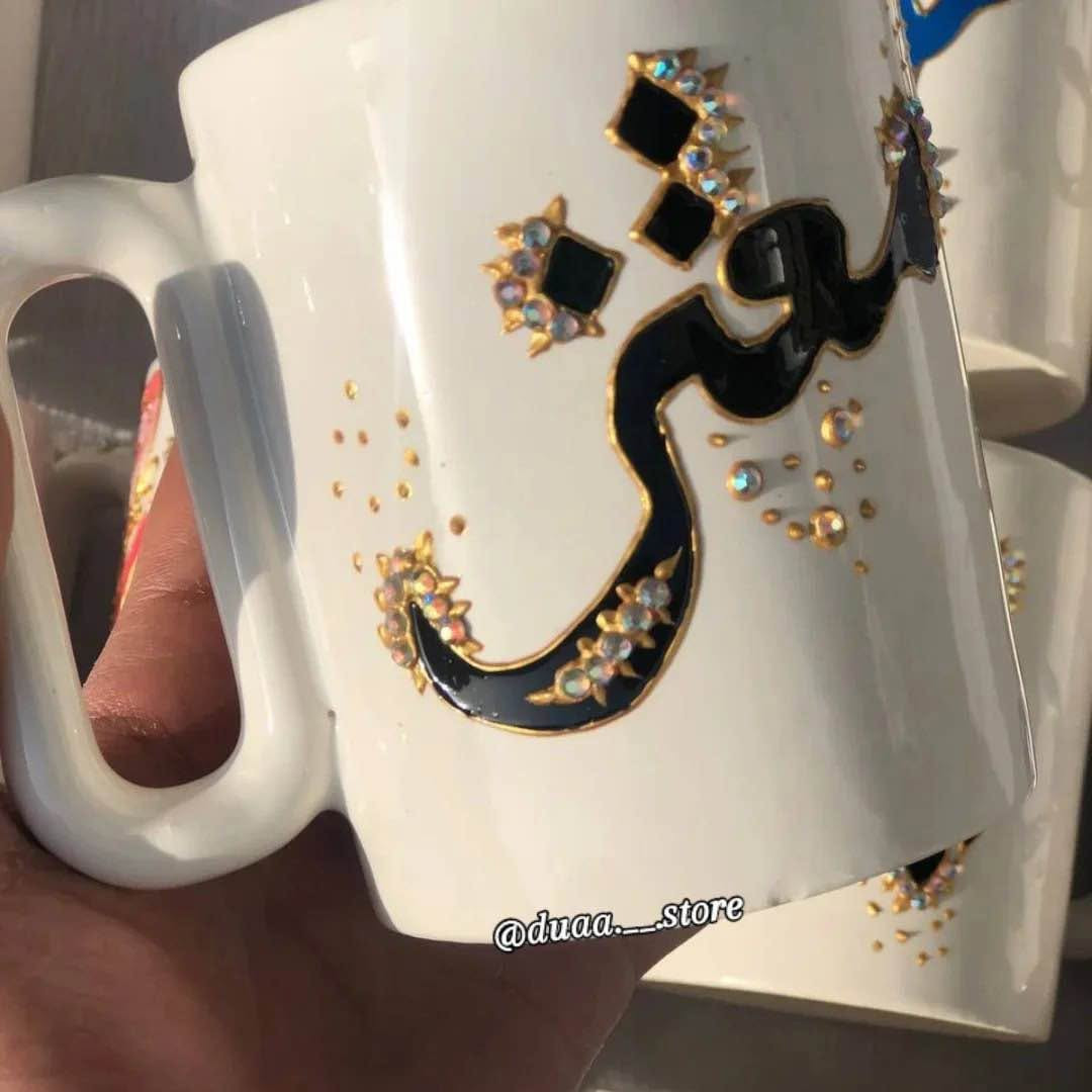 بكجات 
عروض على هذة البكج 
شغلي حسب الطلب
يتوفر توصيل لجميع المحافظات العراقية
الحجز قبل اسبوع
ضمان الوان ضد الماء بغداد, العراق

نص مكتوب في الصور:
- خان الوان
- @duaa.__store